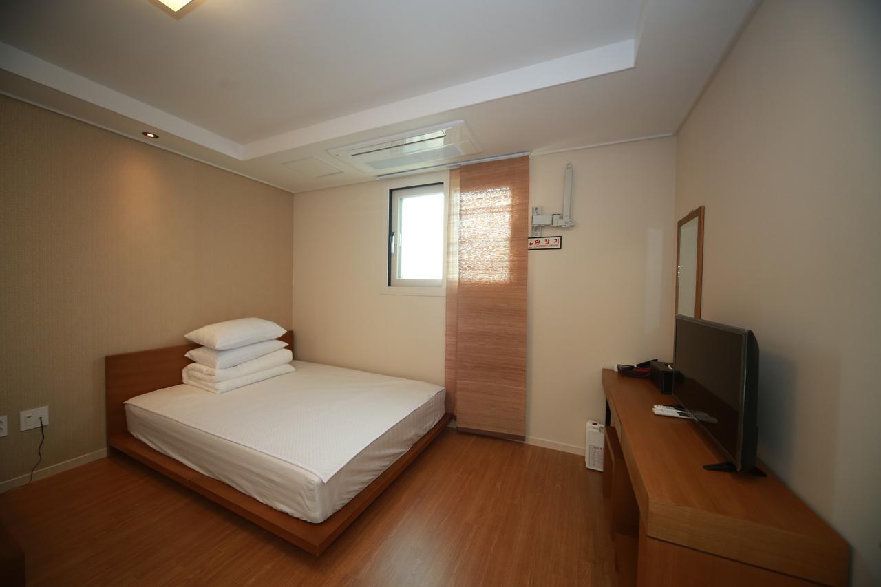Eunbille Villa Seogwipo Exterior photo